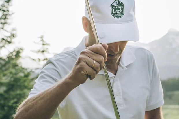 Hotel Aurora Partner von Golfclub Lech am Arlberg Golfer am Golfclub Lech