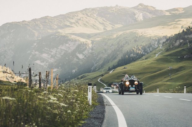 Oldtimer auf Bergstraße