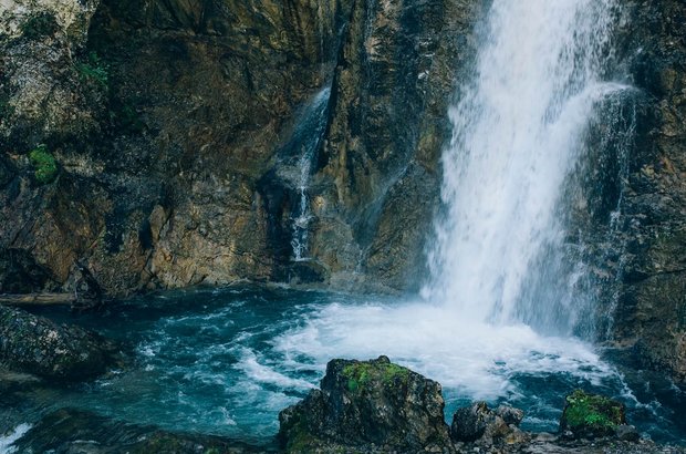 Wasserfall in der Natur