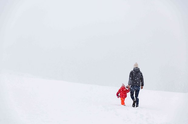 Spaziergänger im Schnee