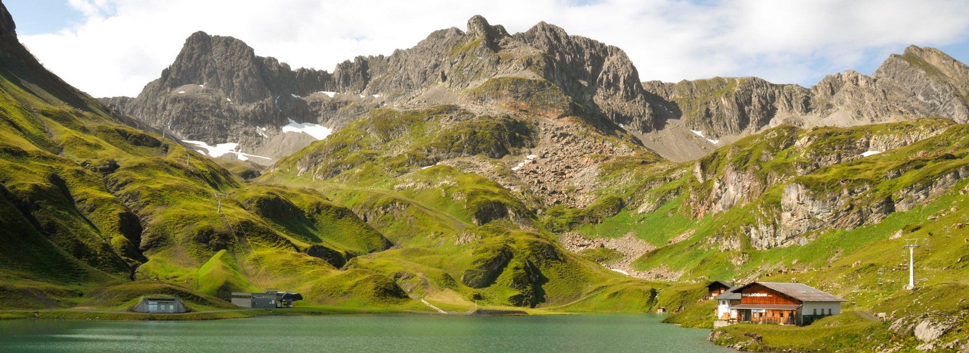 Zürersee mit Bergpanorama