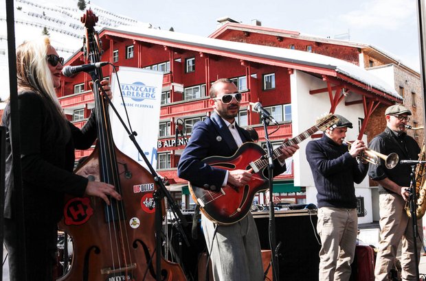 Band beim Tanzcafe am Arlberg